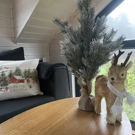 Tiny Silent House * Osowek