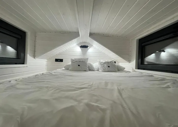 Tiny Silent House * Osowek